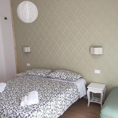 Dante Rooms And Apartment Тренто Екстериор снимка
