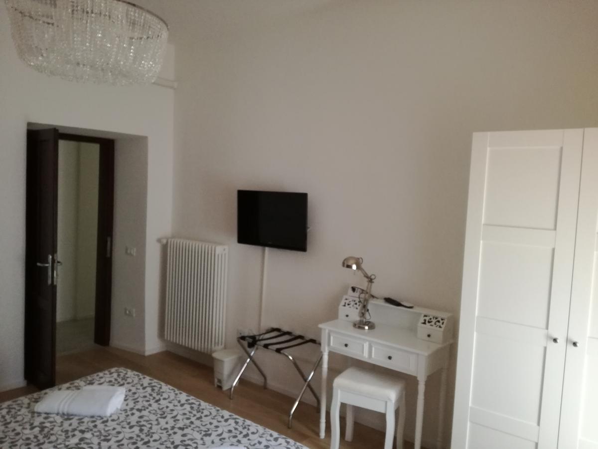 Dante Rooms And Apartment Тренто Екстериор снимка